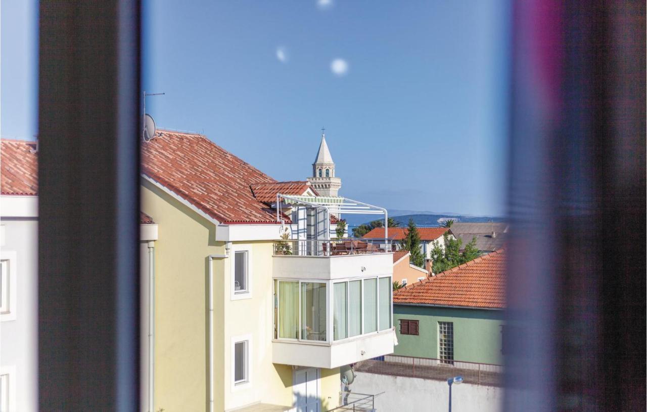 Lovely Apartment In Kastel Stafilic With Jacuzzi Kaštela Exterior foto